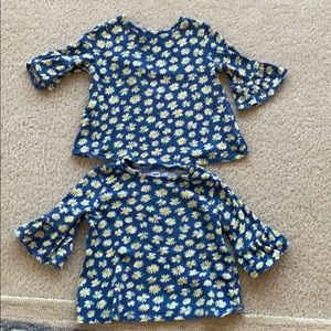 Twin girls belled sleeve Daisy tops.